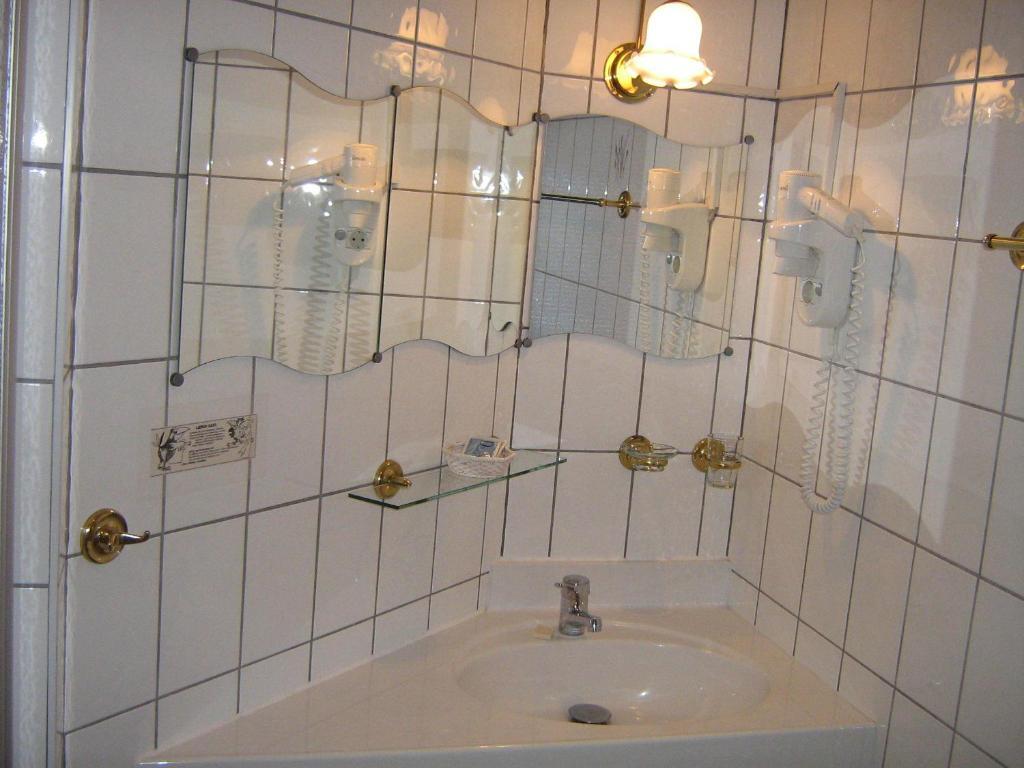 Gasthaus Laubacher Wald Laubach  Phòng bức ảnh